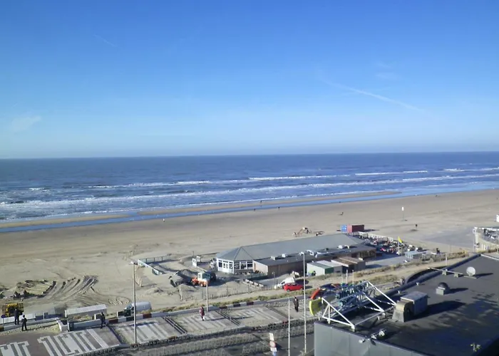 South With Garden And Free Parking Apartment *