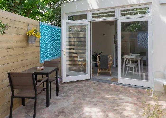 Apartment South With Garden And Free Parking *