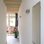 South With Garden And Free Parking Apartment *